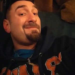 Meet your Posher, Christone